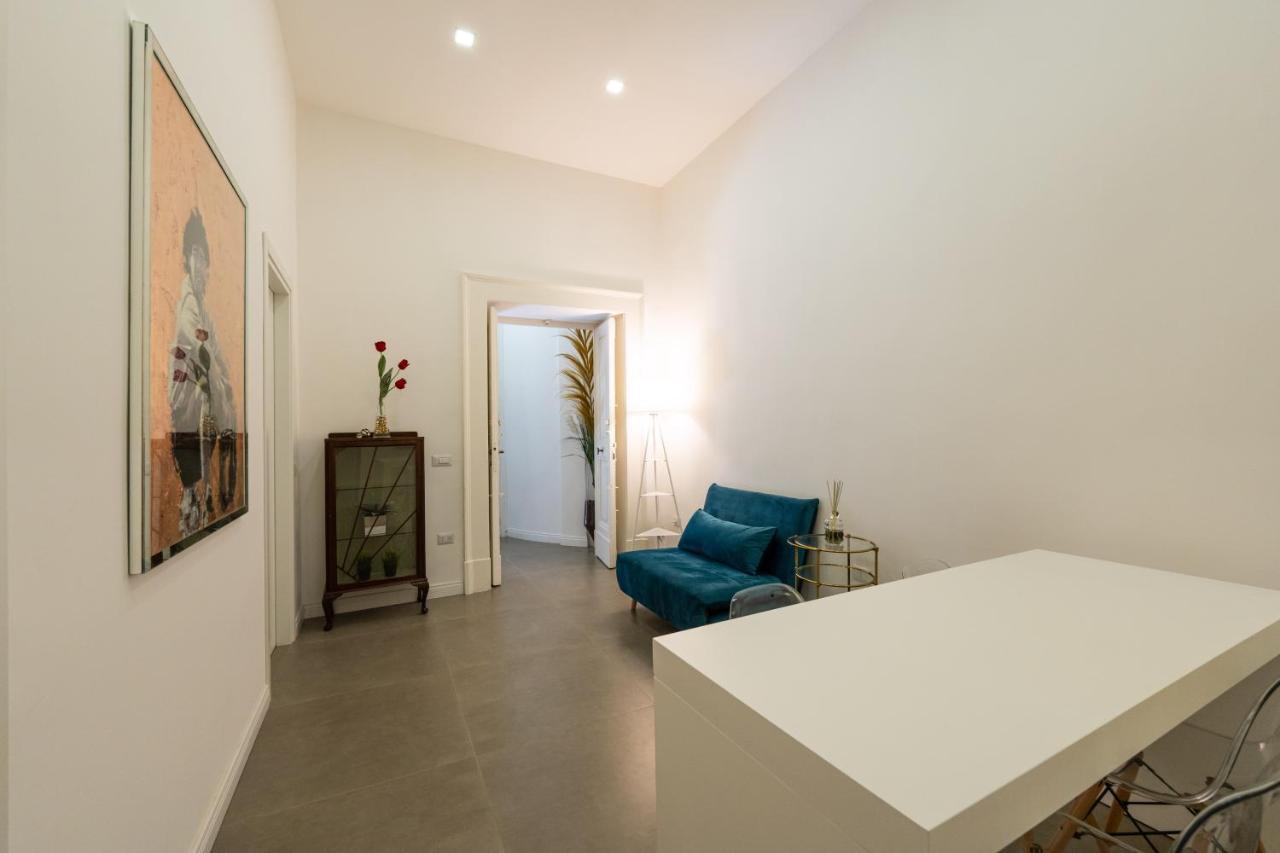 Appartamento Via Toledo 55 - Palazzo Della Porta Nápoly Kültér fotó